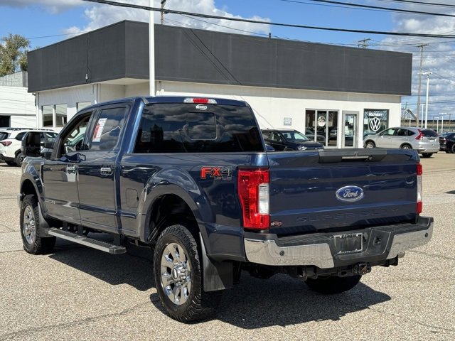 Used 2017 Ford F250 Lariat w/ Lariat Ultimate Package image 3