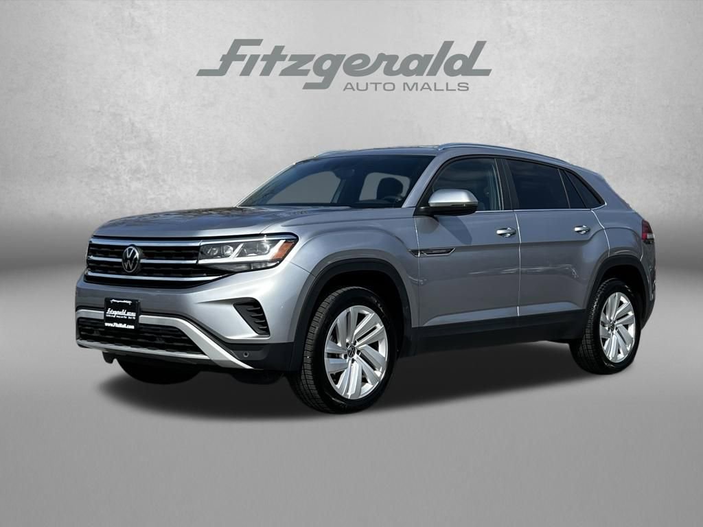 Used 2023 Volkswagen Atlas Cross Sport SE image 2
