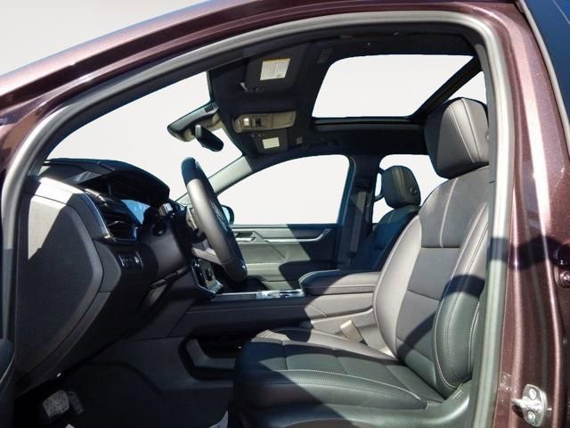 New 2026 GMC Acadia Elevation image 11