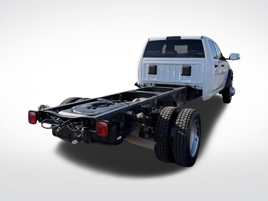 Used 2021 RAM 5500 Tradesman w/ Chrome Appearance Group AWD/4WD image 22