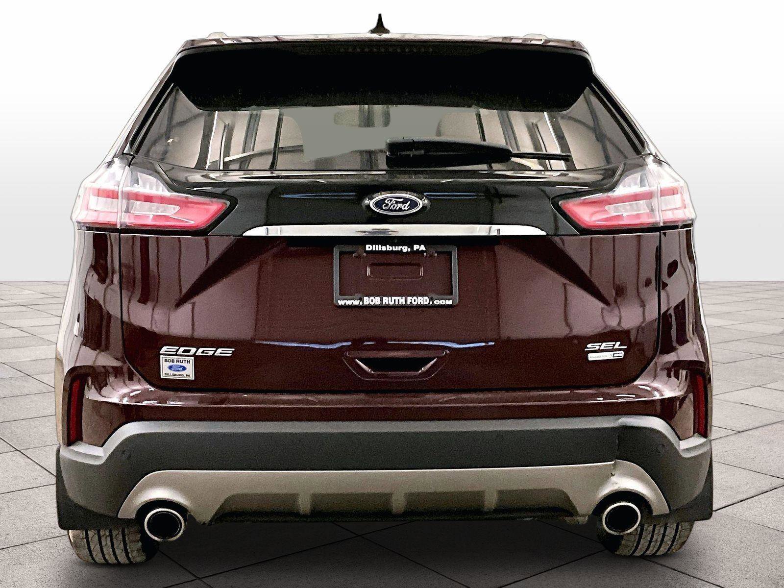 Used 2020 Ford Edge SEL w/ Convenience Package AWD/4WD image 4