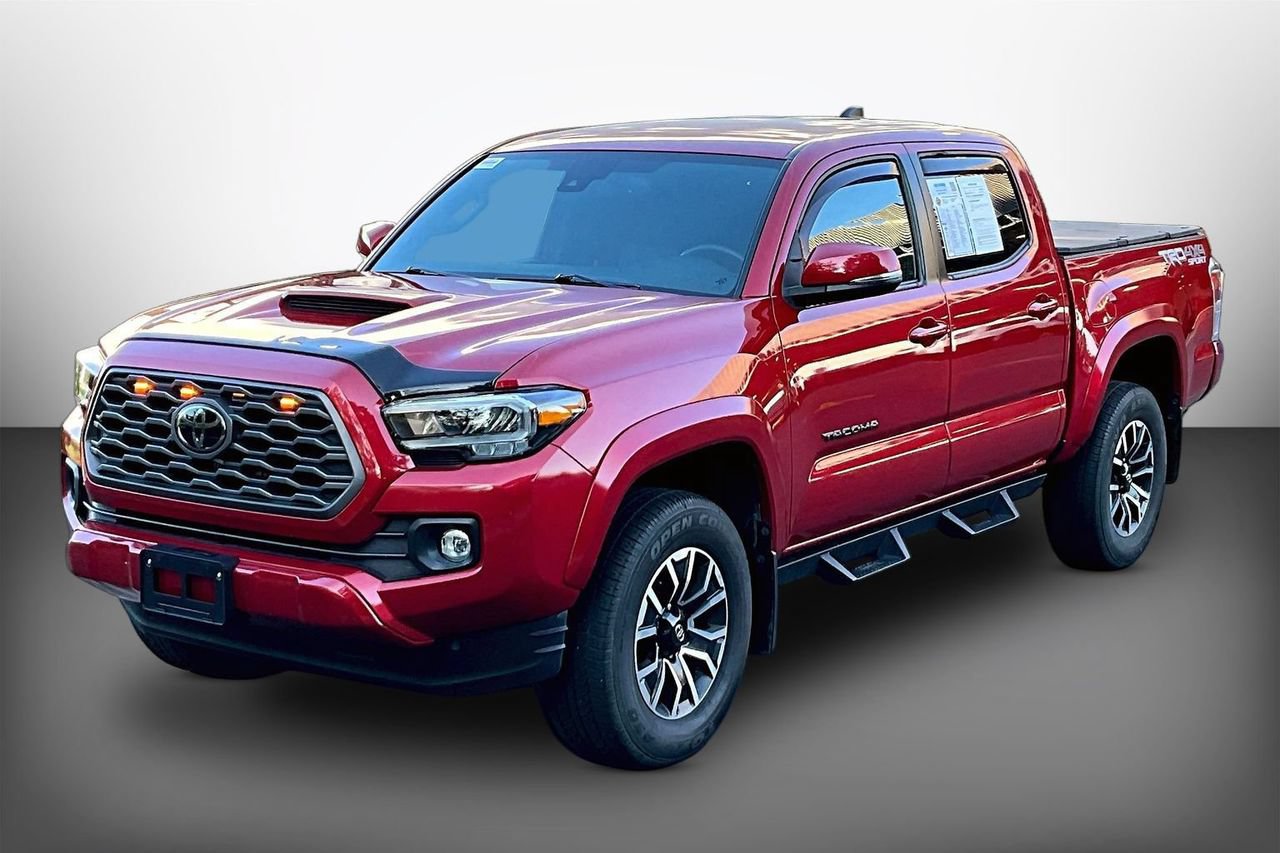 Used 2022 Toyota Tacoma TRD Sport AWD/4WD image 4