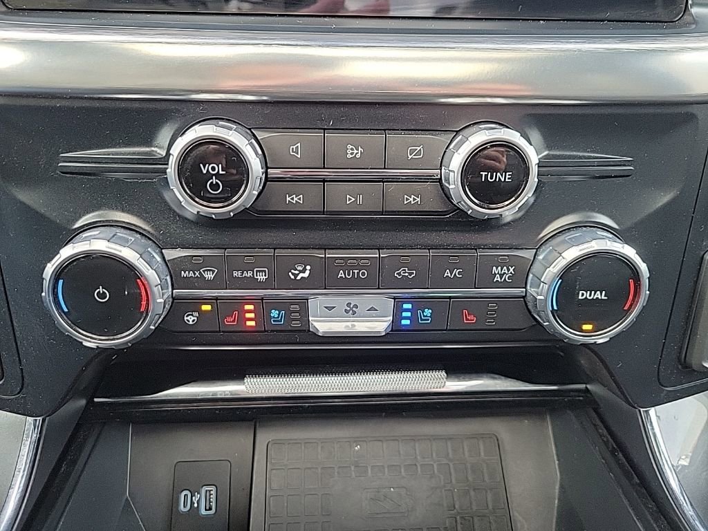 Used 2022 Ford F150 Lariat w/ Equipment Group 502A High image 25