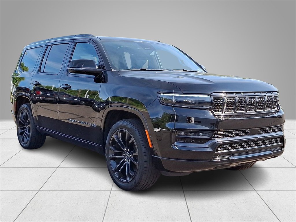 Used 2024 Jeep Grand Wagoneer Series III w/ Quick Order Packagew 28T image 3