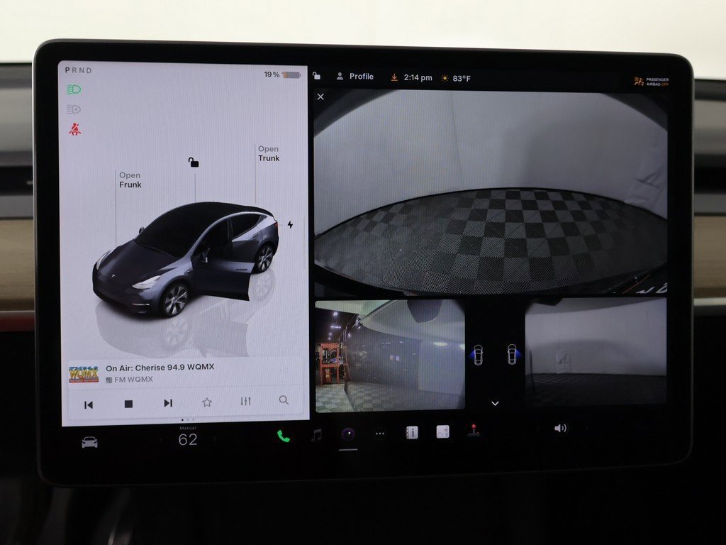 Used 2023 Tesla Model Y Long Range image 38