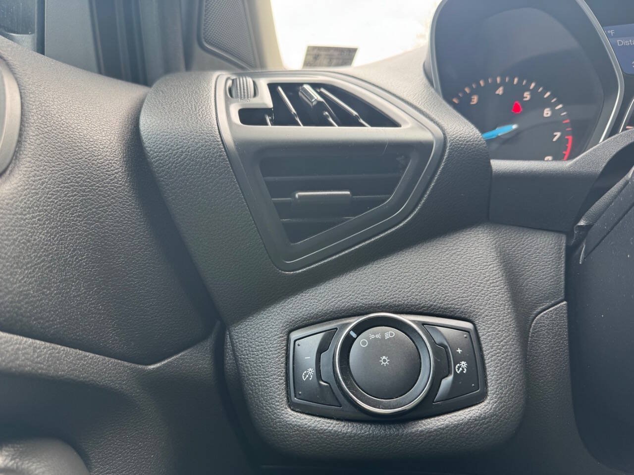 Used 2014 Ford Escape S FWD image 30