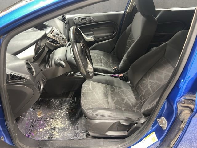 Used 2011 Ford Fiesta SES image 12