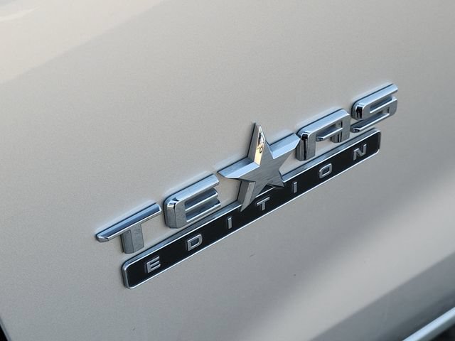Used 2022 Chevrolet Silverado 1500 LTZ w/ LTZ Premium Texas Edition AWD/4WD image 11