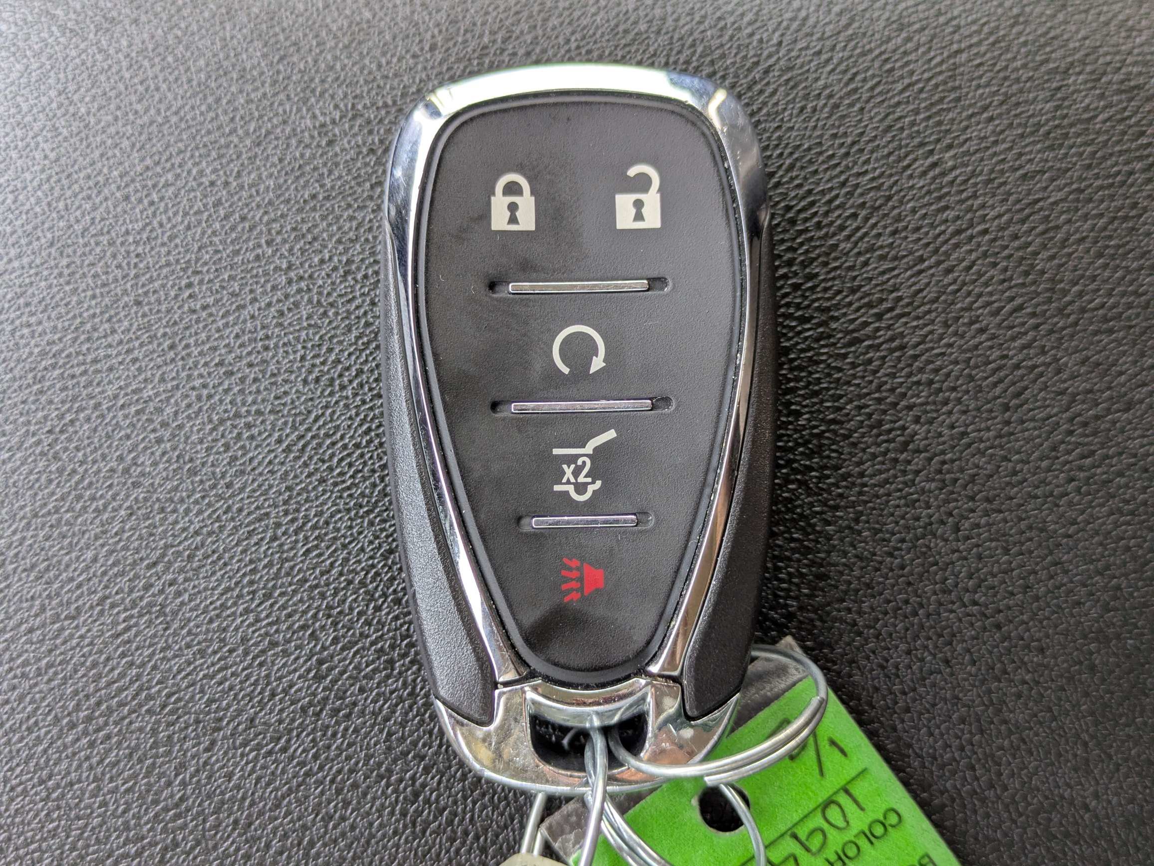 Used 2021 Chevrolet Equinox LT FWD image 34