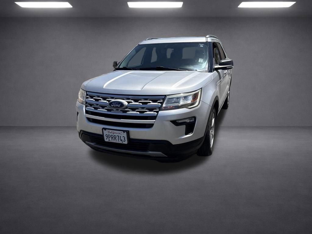 Used 2019 Ford Explorer XLT w/ Equipment Group 201A FWD image 4