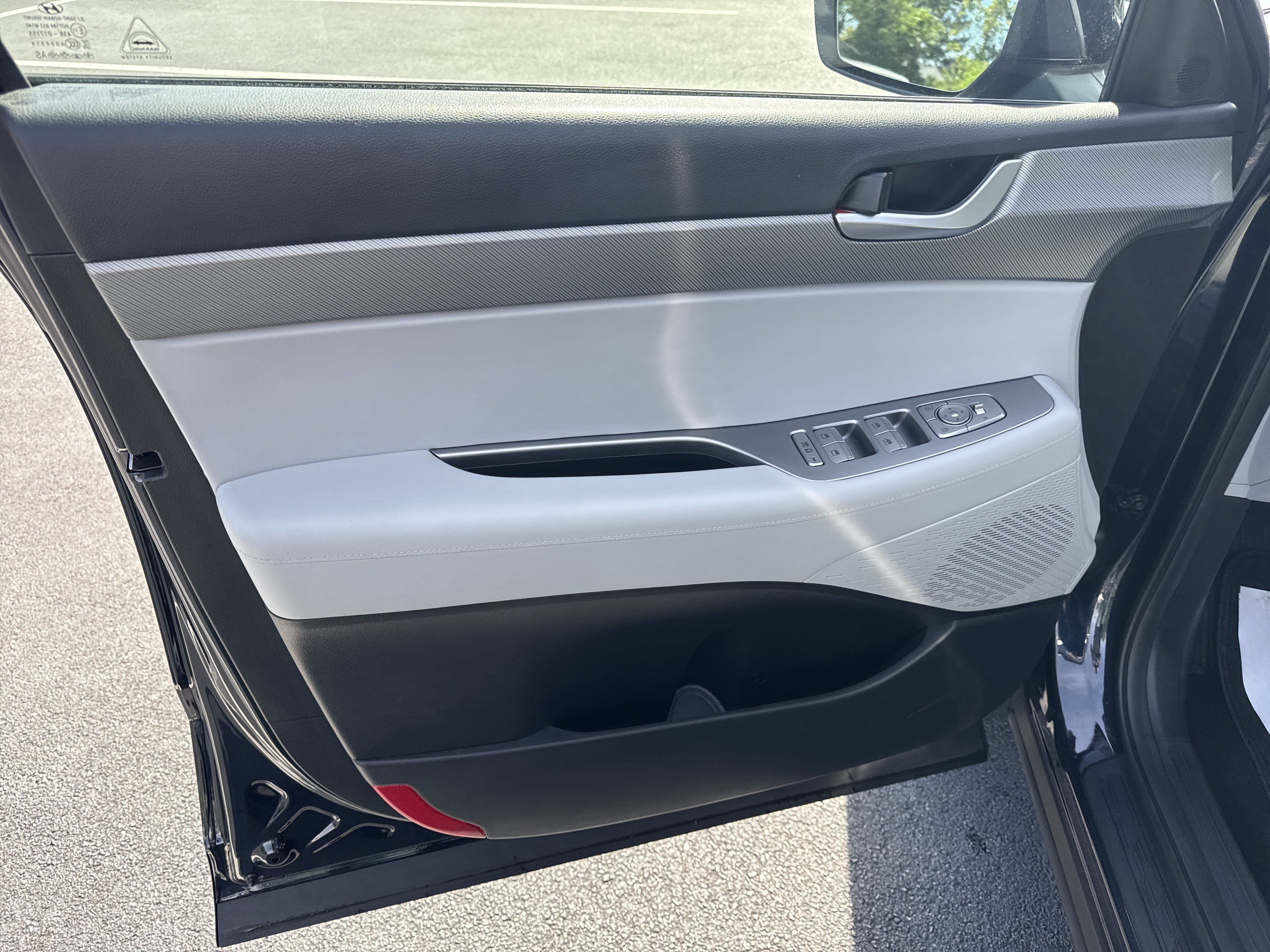 Used 2025 Hyundai Palisade SEL FWD image 22