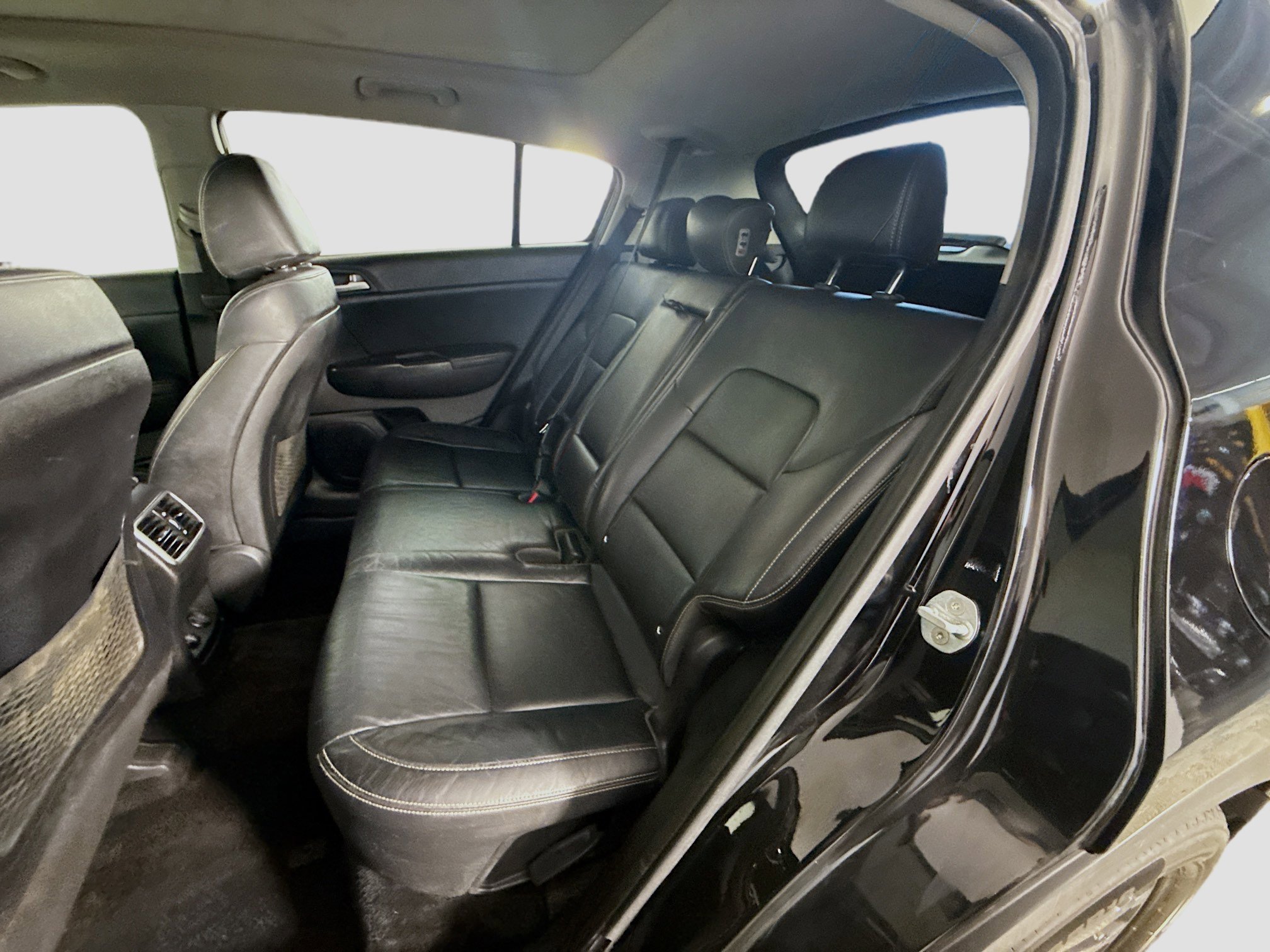 Used 2017 Kia Sportage EX w/ EX Premium Package FWD image 25