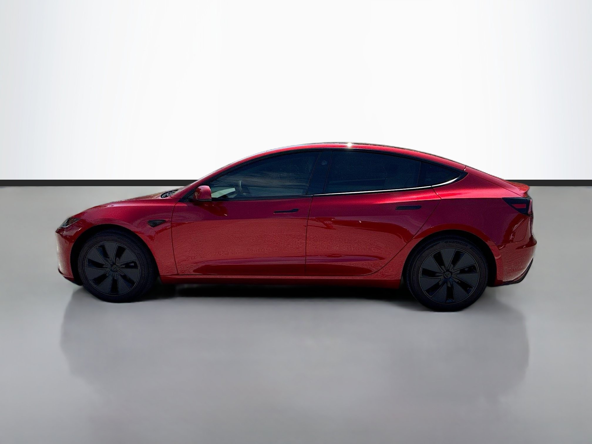 Used 2025 Tesla Model 3 Long Range RWD image 2