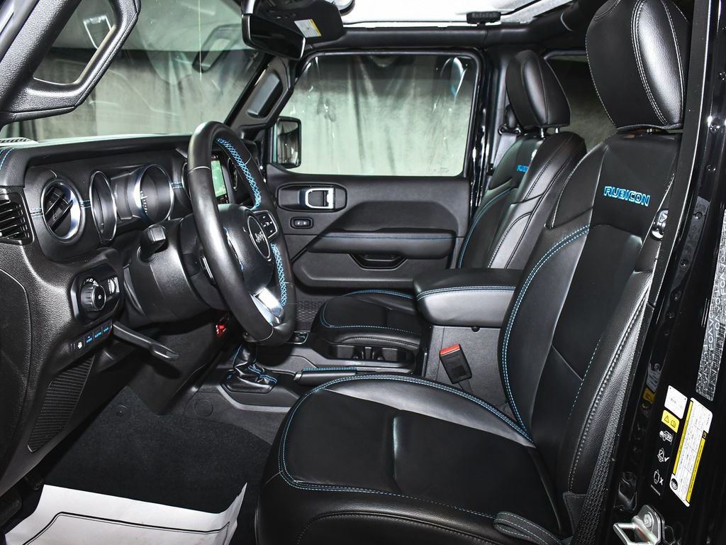 Used 2023 Jeep Wrangler Unlimited Rubicon 4xe w/ Cold Weather Group AWD/4WD image 41