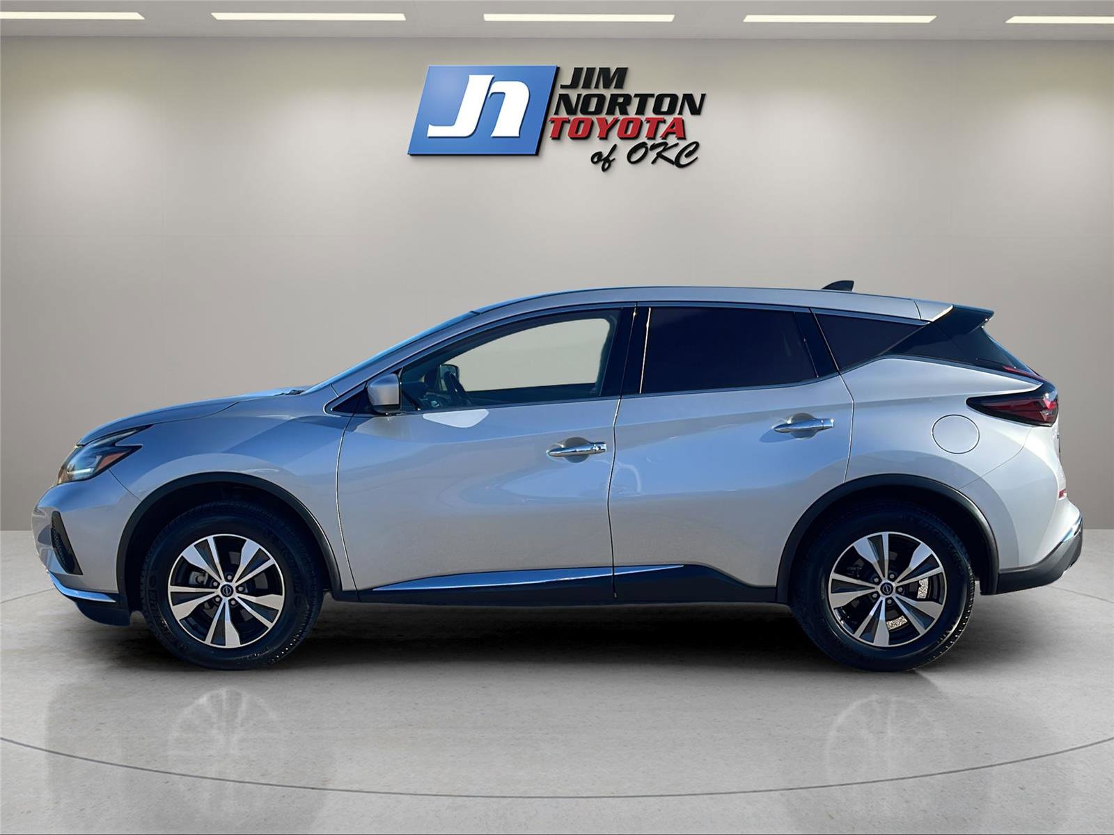 Used 2023 Nissan Murano S image 8