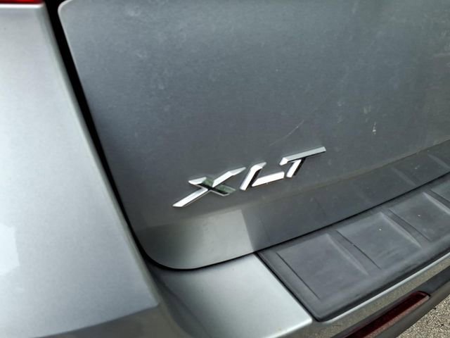 Used 2020 Ford Explorer XLT RWD image 9