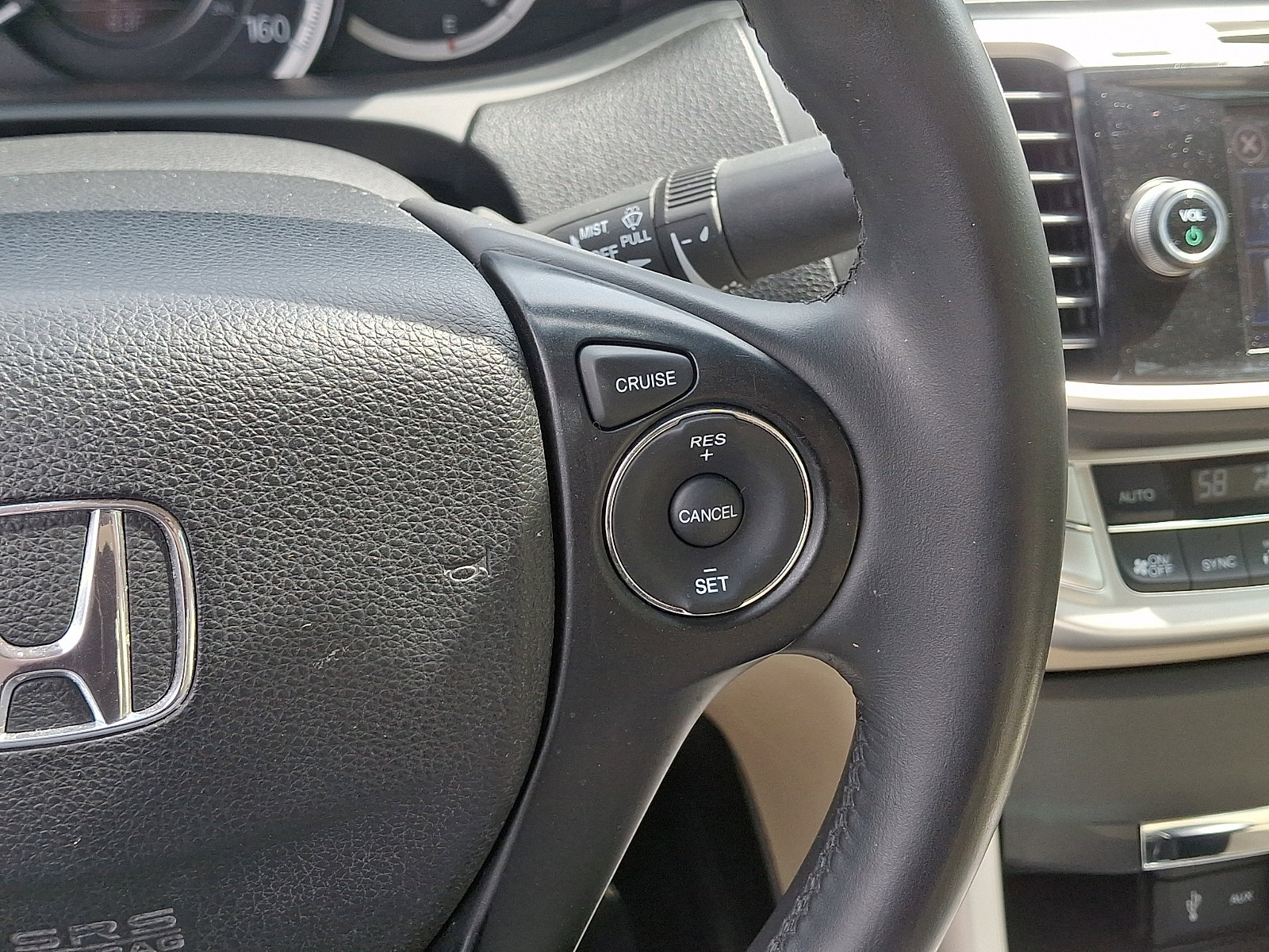 Used 2015 Honda Accord EX-L image 23