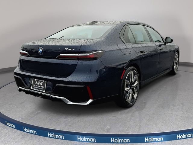 New 2026 BMW 750e xDrive w/ Executive Package image 4