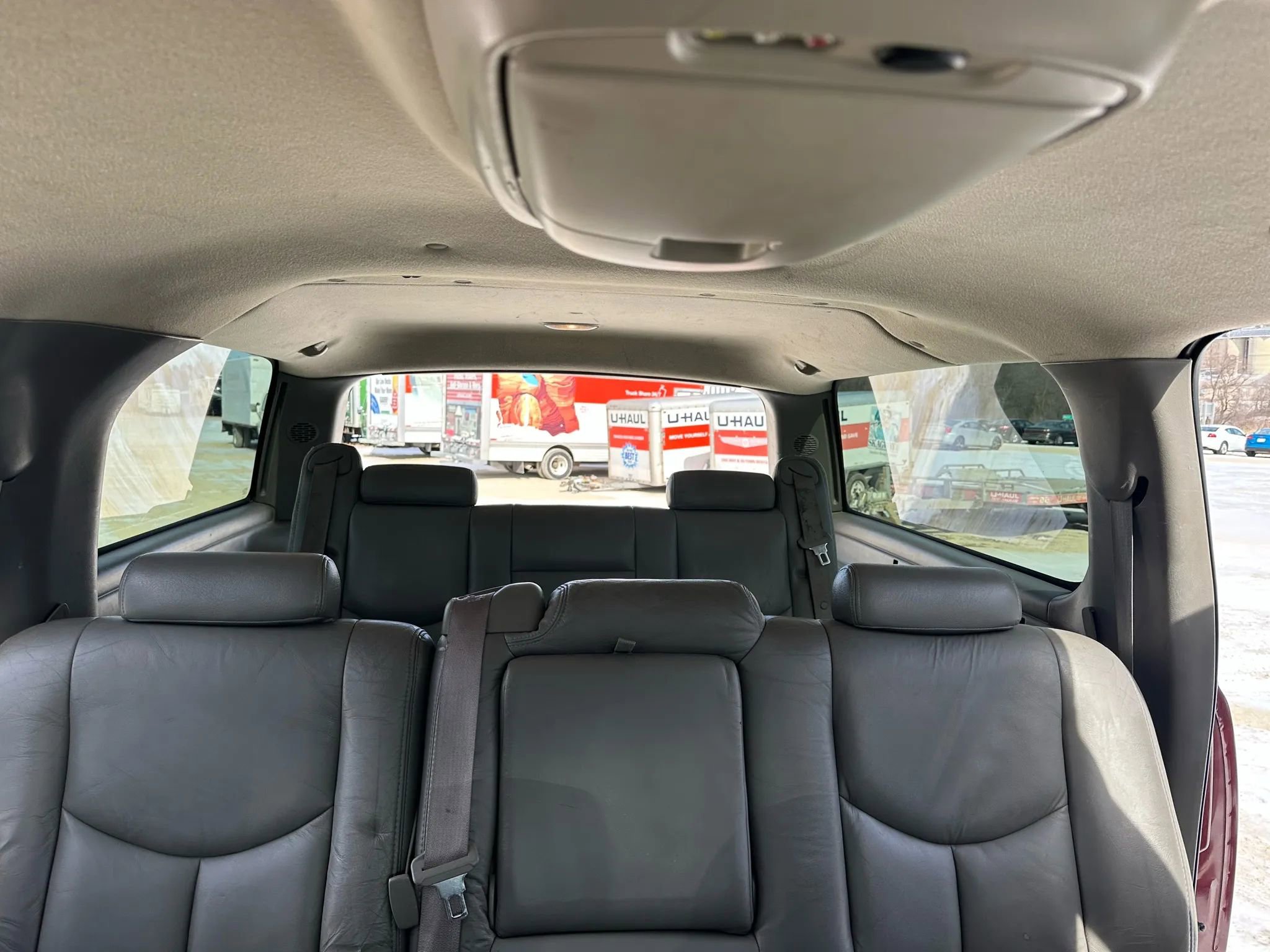 Used 2004 Chevrolet Suburban LT w/ Preferred Equipment Group image 16