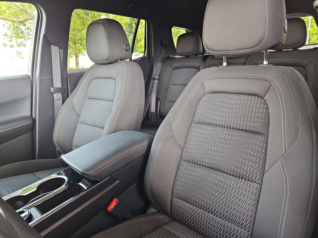 Used 2026 Chevrolet Equinox LT FWD image 24