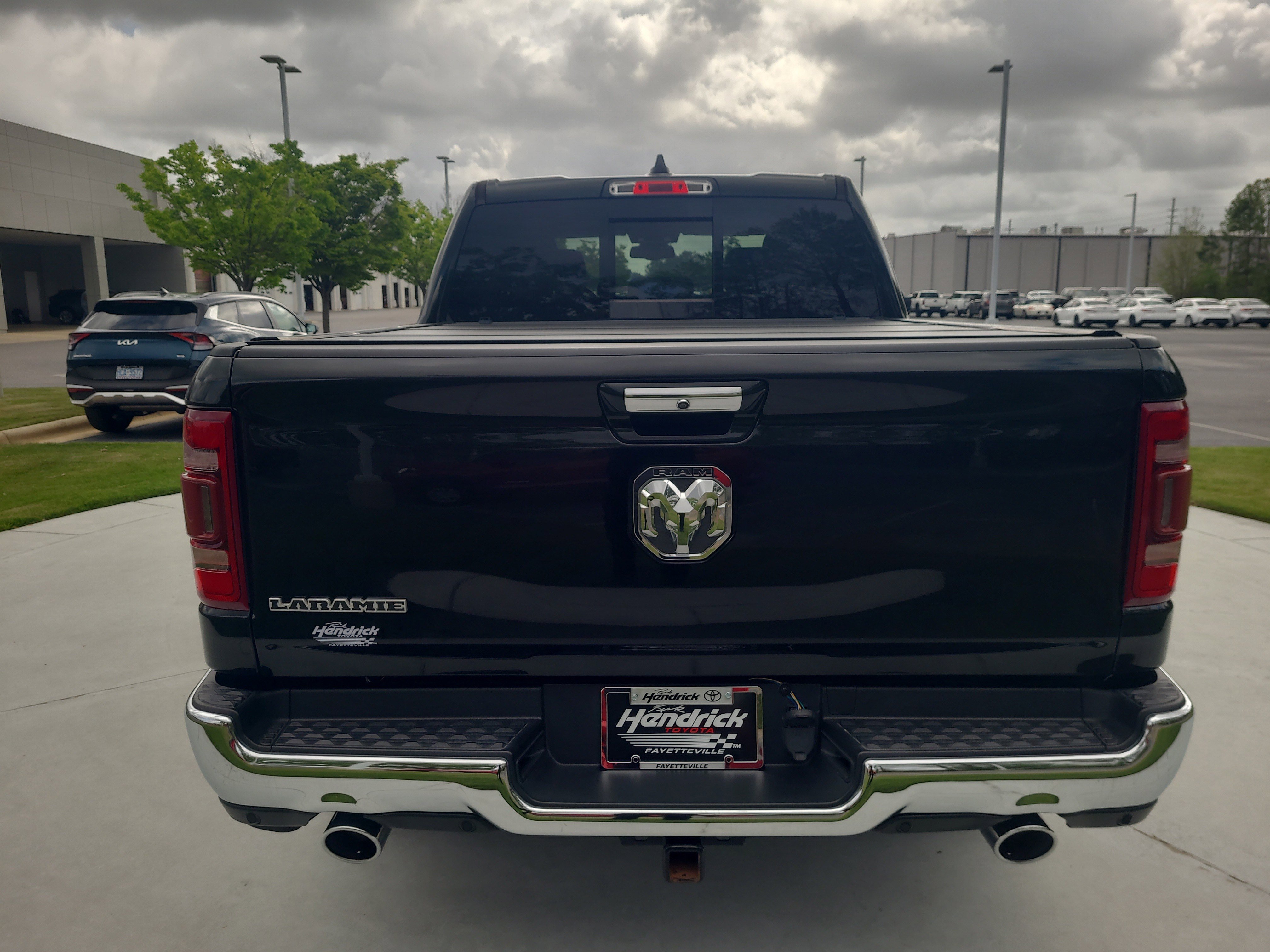 Used 2019 RAM 1500 Laramie image 9