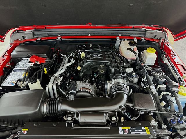 Used 2023 Jeep Gladiator Sport w/ Off Road Group image 25