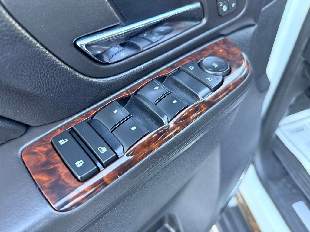 Used 2013 GMC Sierra 3500 Denali image 5