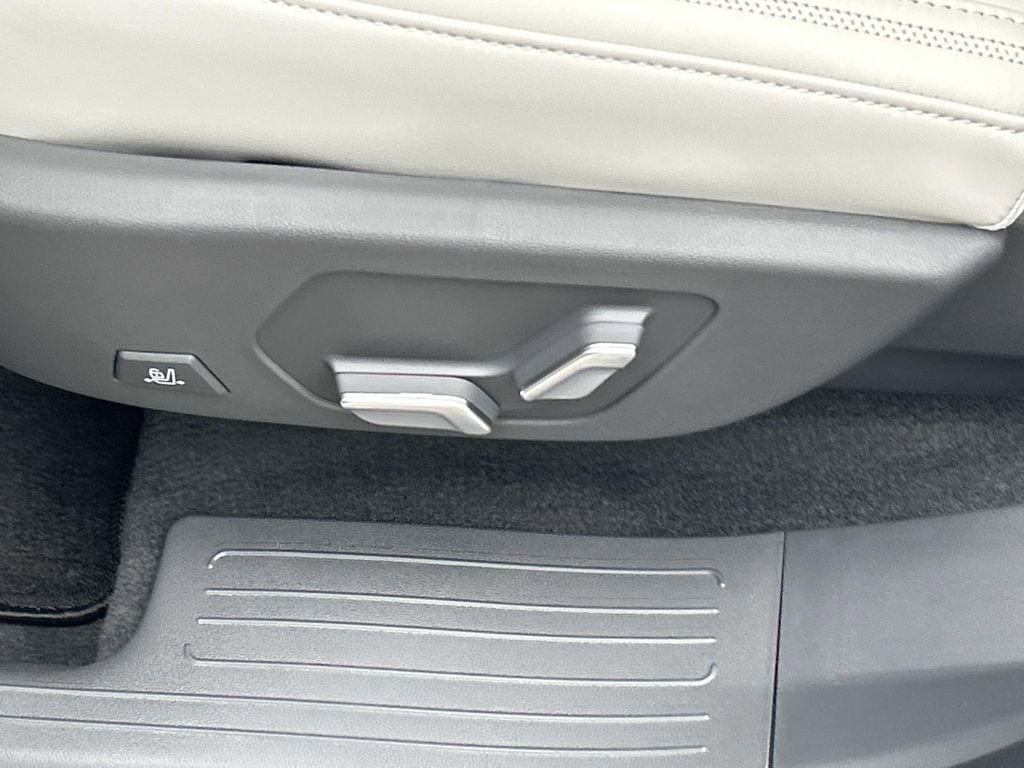 New 2026 Hyundai Santa Fe Calligraphy image 23