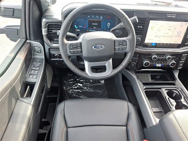New 2026 Ford F250 Lariat w/ Black Appearance Package image 7