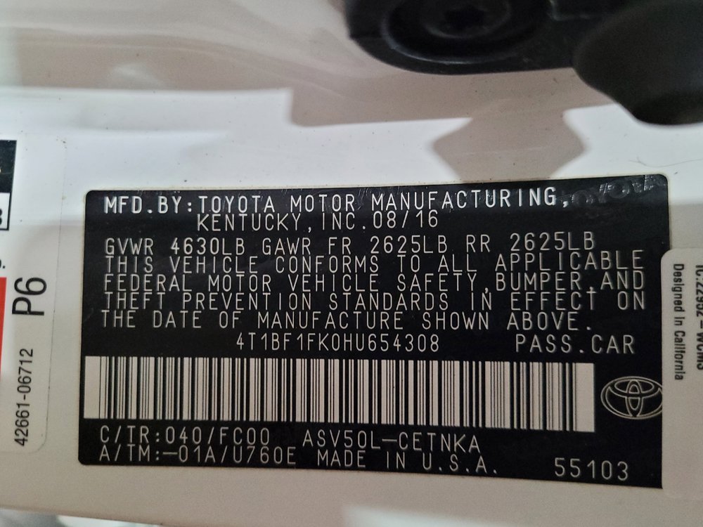 Used 2017 Toyota Camry LE FWD image 33