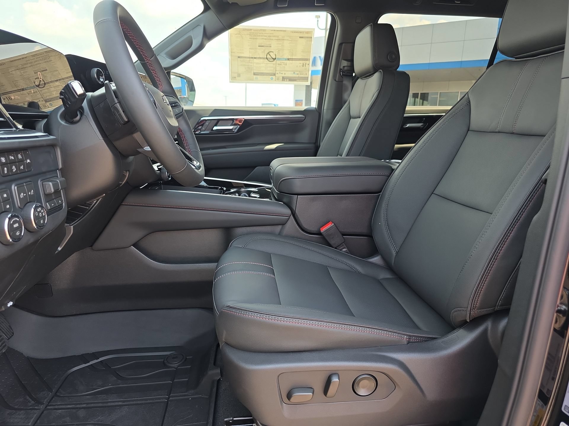 New 2026 Chevrolet Suburban RST w/ RST Capability Package AWD/4WD image 10