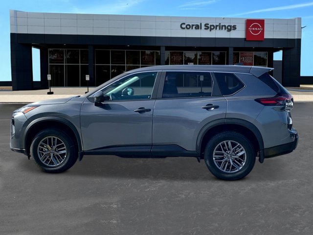 New 2026 Nissan Rogue S image 2