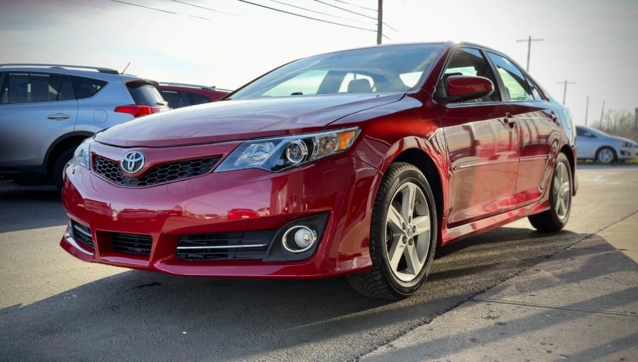 Used 2013 Toyota Camry SE image 5
