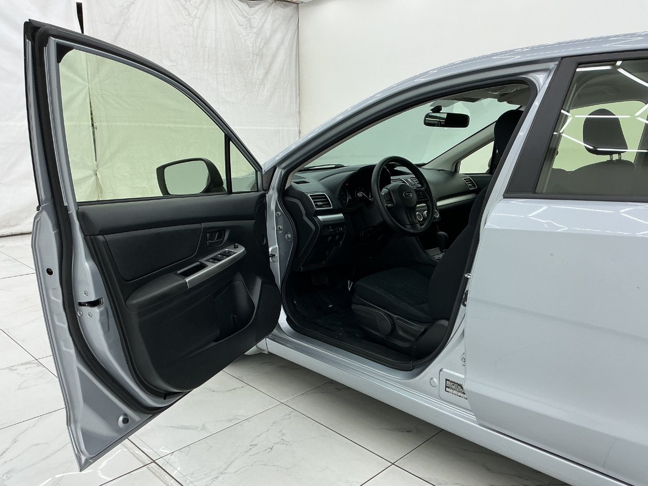 Used 2015 Subaru Impreza 2.0i AWD/4WD image 16