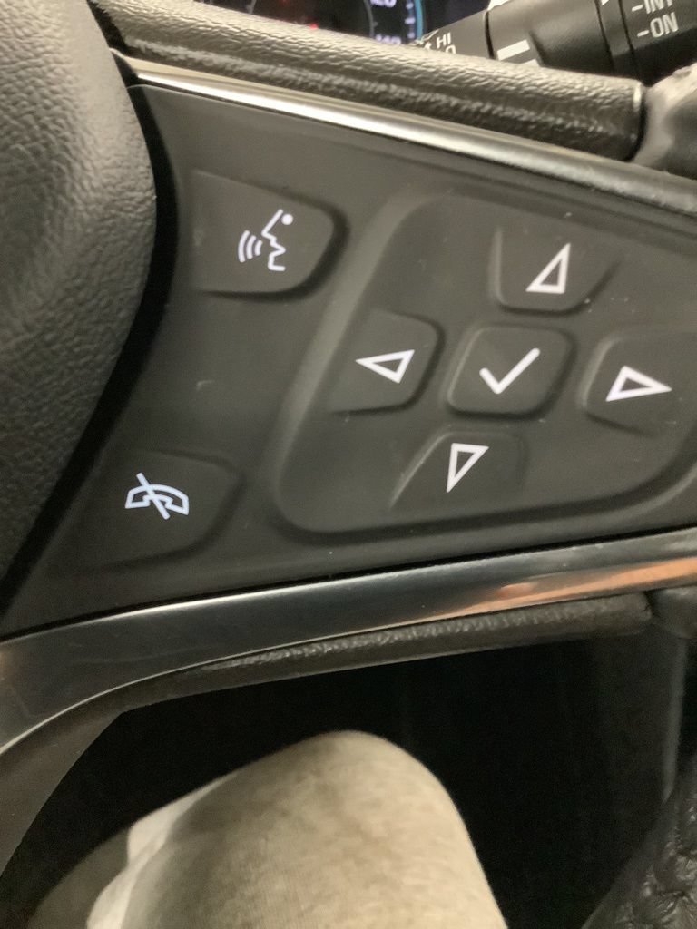 Used 2021 Chevrolet Equinox LT AWD/4WD image 15