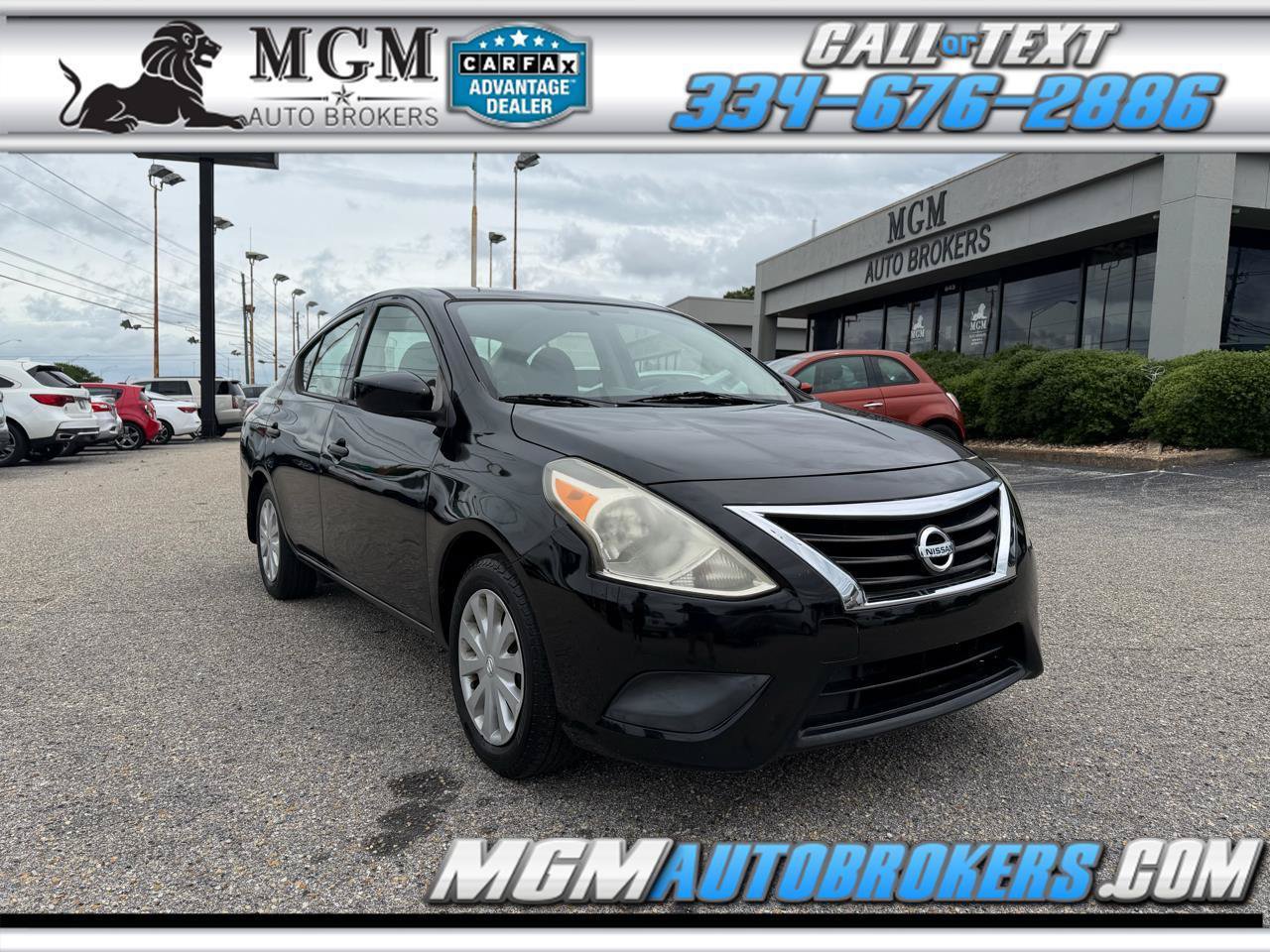 Used 2017 Nissan Versa S Plus FWD image 1