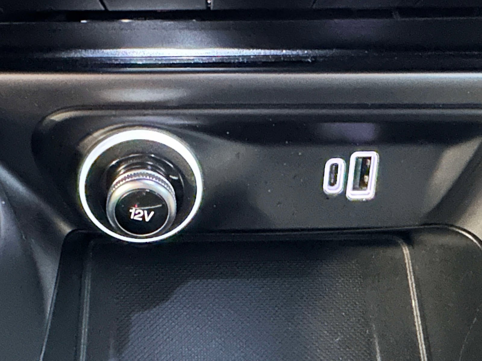 Used 2024 Dodge Hornet R/T w/ R/T Blacktop Package image 24