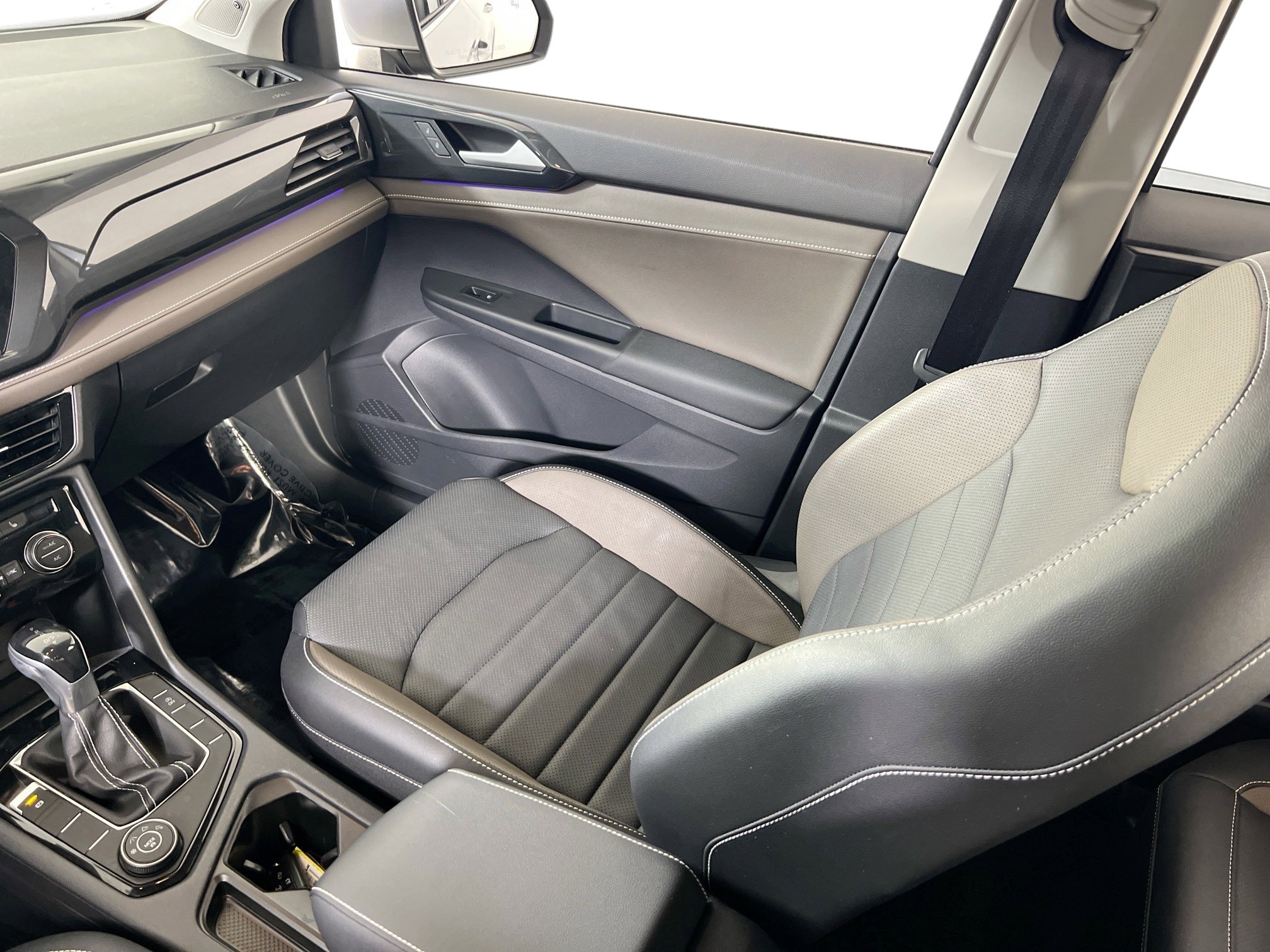 Used 2022 Volkswagen Taos SEL AWD/4WD image 21