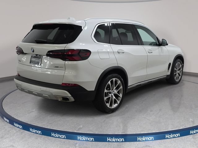 Certified 2024 BMW X5 xDrive40i w/ Parking Assistance Package AWD/4WD image 5