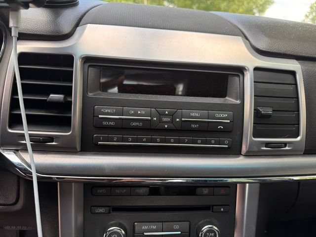 Used 2011 Lincoln MKZ w/ Interior Aluminum Trim Pkg FWD image 13
