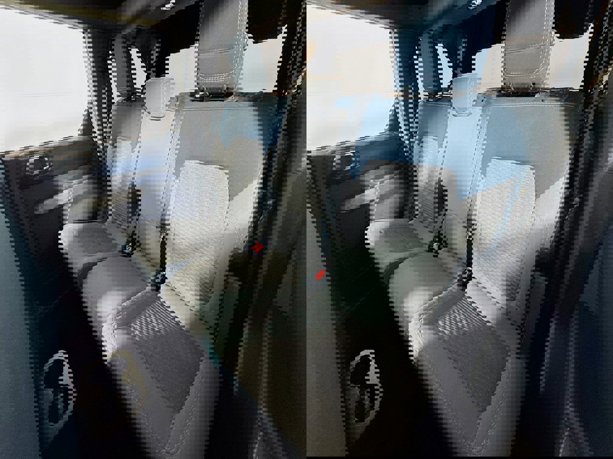 Used 2022 Ford Bronco Outer Banks image 22