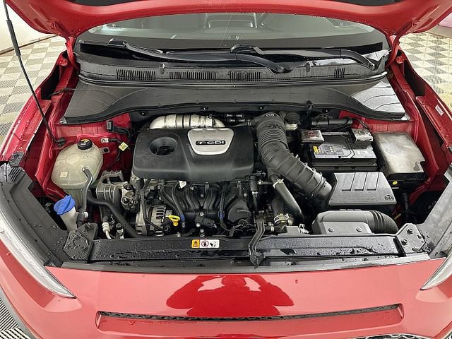 Used 2021 Hyundai Kona Limited AWD/4WD image 29