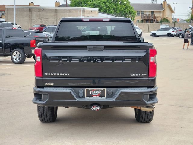 Used 2019 Chevrolet Silverado 1500 Custom w/ Custom Value Package RWD image 12