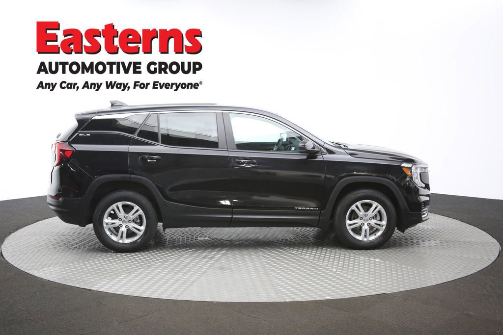 Used 2022 GMC Terrain SLE image 45