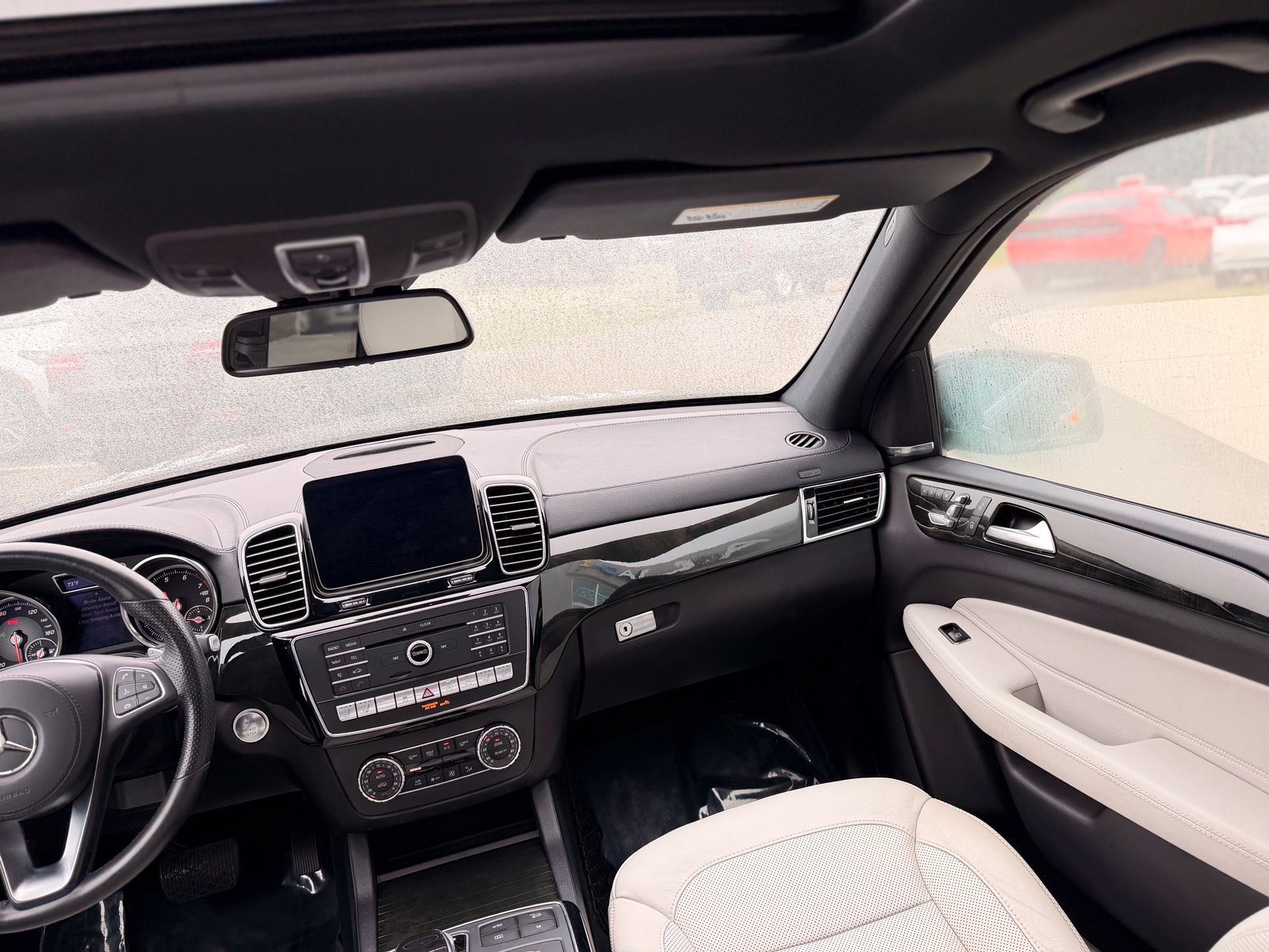 Used 2019 Mercedes-Benz GLS 450 4MATIC image 28