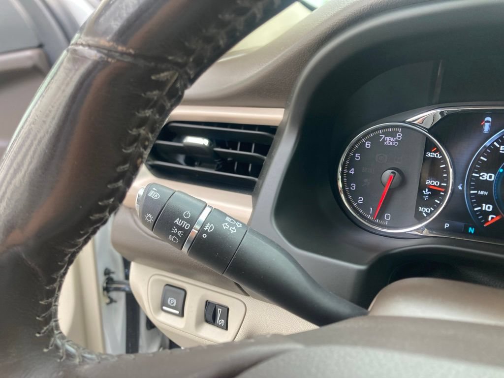 Certified 2019 GMC Acadia Denali w/ GMC Pro Grade Package AWD/4WD image 36