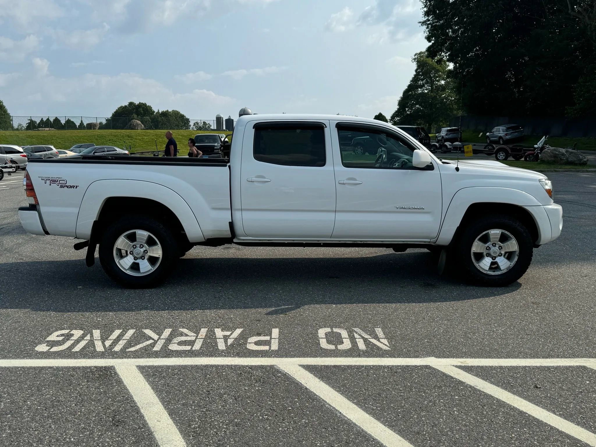 Used 2011 Toyota Tacoma 4x4 Double Cab image 7