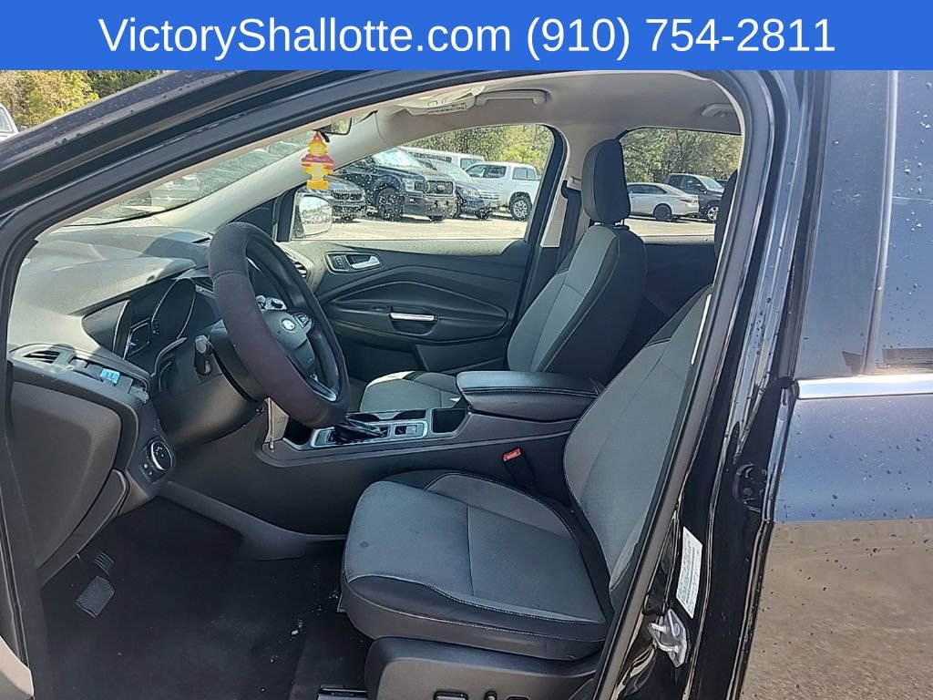 Used 2018 Ford Escape SE w/ SE Sync 3 Package image 17