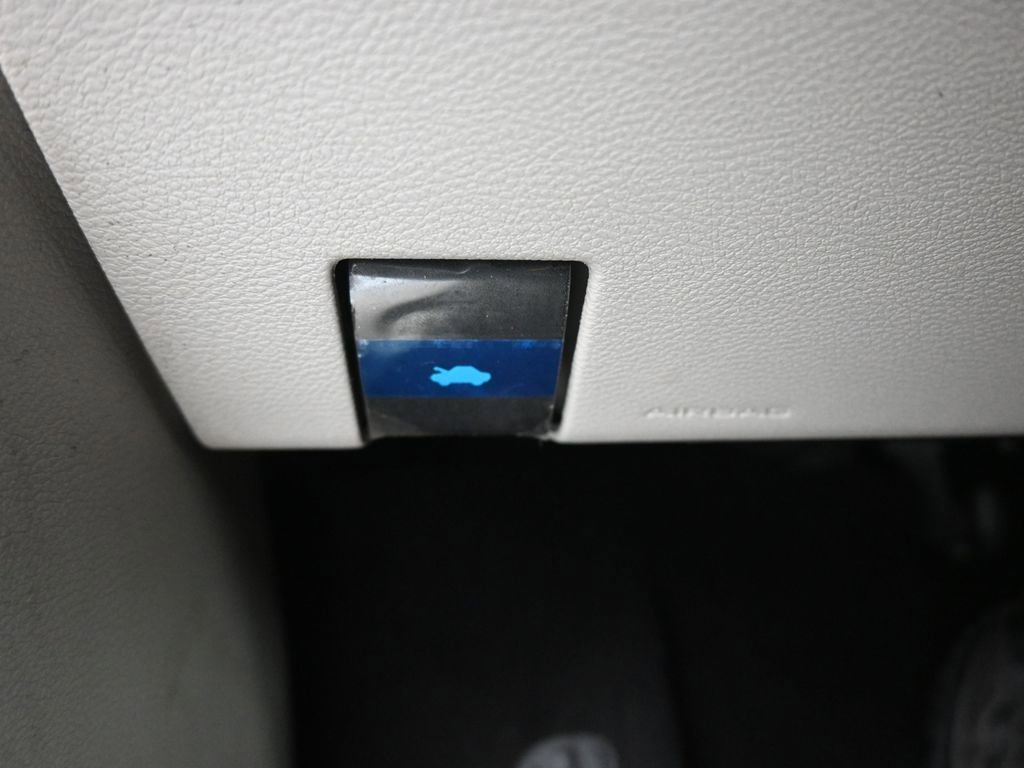 Used 2022 Chrysler Pacifica Touring-L image 27