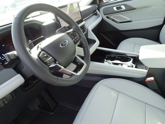 New 2026 Ford Explorer Platinum w/ LUX Leather Package image 12
